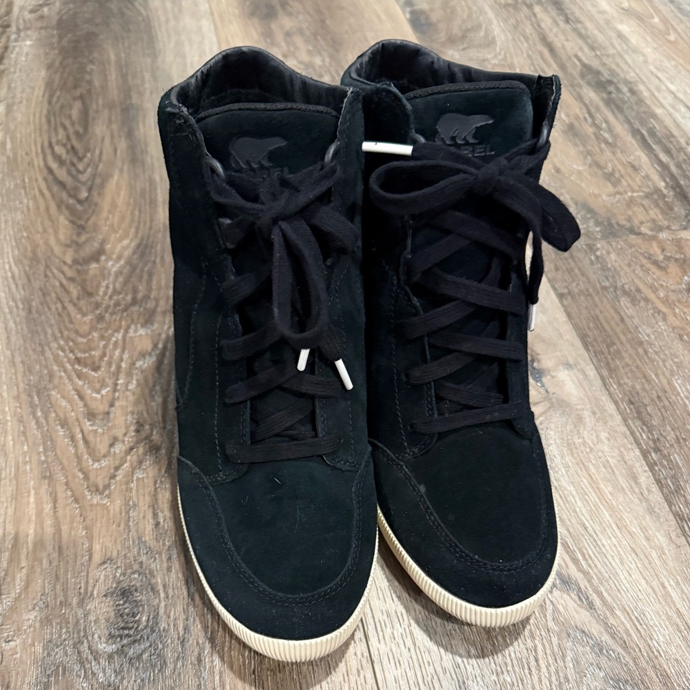 Sorel
Out N About II Lace-Up Wedge Sneakers